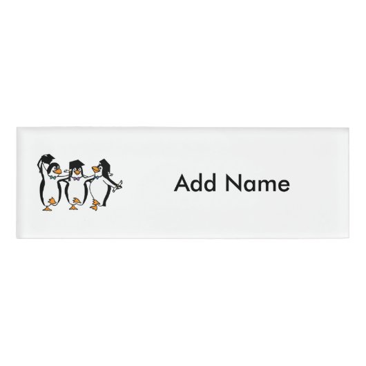 Cute Graduing Penguins Naambadge (Voorkant)