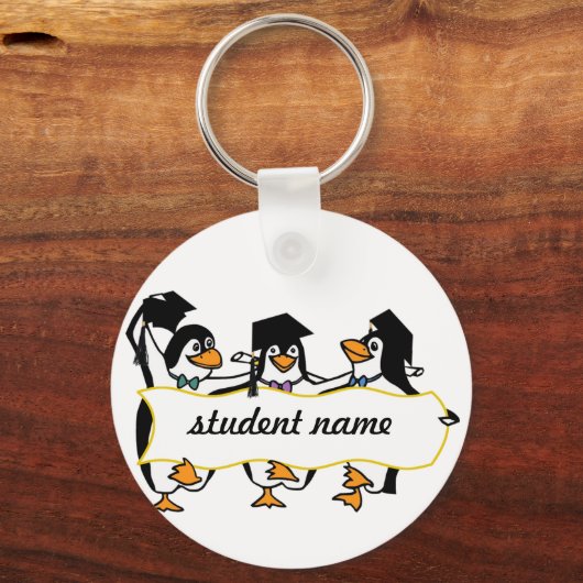 Cute Graduing Penguins w/Banner Sleutelhanger (Voorkant)