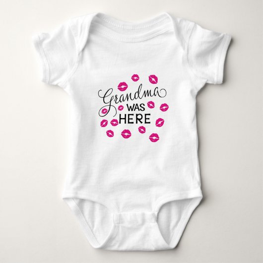 Cute Grandma was hier Baby Bodysuit (Voorkant)