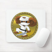 Cute grappige cartoon Cheburashka beer met zwaard Muismat (Met muis)