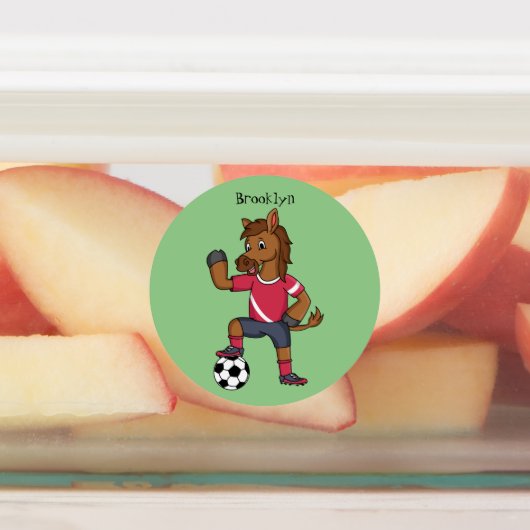Cute grappige cartoon voor paardenvoetbal labels (Aangebracht)