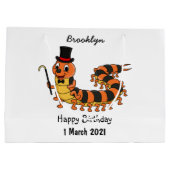 Cute grappige centipede cartoon illustratie groot cadeauzakje (Achterkant)