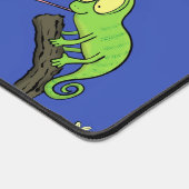 Cute grappige groene chameleon lizard cartoon bureaumat (Hoek)