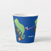 Cute grappige groene chameleon lizard cartoon latte mok (Voorkant)