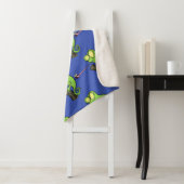 Cute grappige groene chameleon lizard cartoon sherpa deken (In situ)