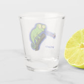Cute grappige groene chameleon lizard cartoon shot glas (Achterkant)