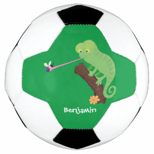 Cute grappige groene chameleon lizard cartoon voetbal
