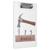 Cute, grappige hamer en nagels cartoon illustratie klembord (Rechts)