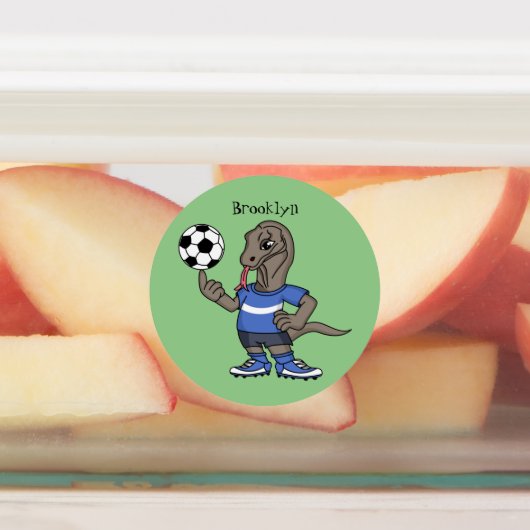 Cute grappige Komodo dragon die voetbal cartoon sp Labels (Aangebracht)