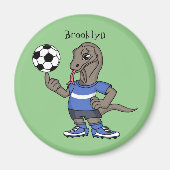 Cute grappige Komodo dragon die voetbal cartoon sp Magneet (Voorkant)