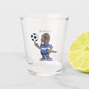 Cute grappige Komodo dragon die voetbal cartoon sp Shot Glas