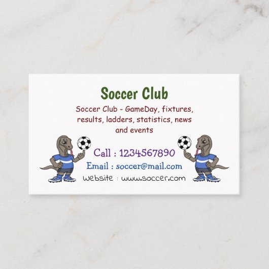 Cute grappige Komodo dragon die voetbal cartoon sp Visitekaartje (Voorkant)