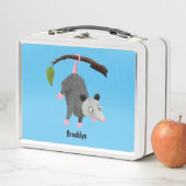 Cute grappige opossum aan de cartoon van de tak (In situ)