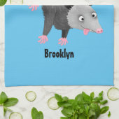 Cute grappige opossum aan de cartoon van de tak theedoek (Gevouwen)