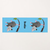 Cute grappige opossum aan de cartoon van de tak yogamat (Voorkant (horizontaal))