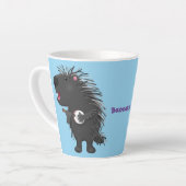 Cute grappige porcupine die banjo-cartoon speelt latte mok (Linkerhoek)