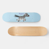 Cute grappige zebra lopende illustratie van cartoo persoonlijk skateboard (Horizontaal)