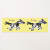 Cute grappige zebra lopende illustratie van cartoo yogamat (Achterkant (horizontaal))