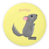 Cute gray chinchilla cartoon illustratie keramische knop (Voorkant)