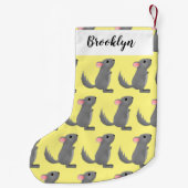 Cute gray chinchilla cartoon illustratie kleine kerstsok (Achterkant)