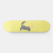Cute gray chinchilla cartoon illustratie persoonlijk skateboard (Horizontaal)