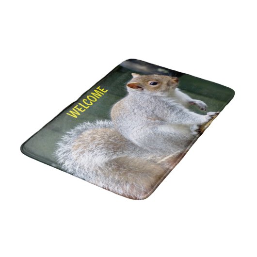 Cute Gray Squirrel Badmat (Gekanteld)