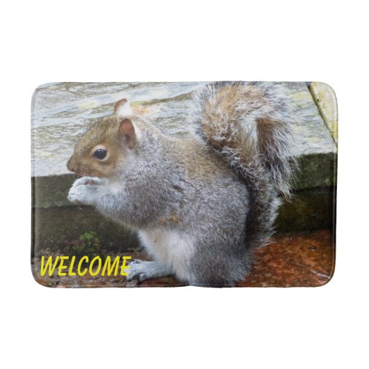 Cute Gray Squirrel Badmat (Voorkant)