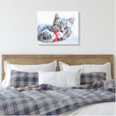 Cute Gray Tabby Cat met kerstPet Xmas Canvas Afdruk (Insitu (Slaapkamer))