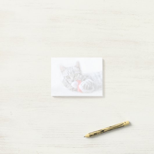 Cute Gray Tabby Cat met kerstPet Xmas Post-it® Notes (Op bureau)