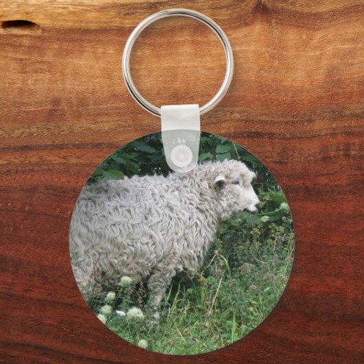 Cute Greedy Sheep Eating Sleutelhanger (Voorkant)