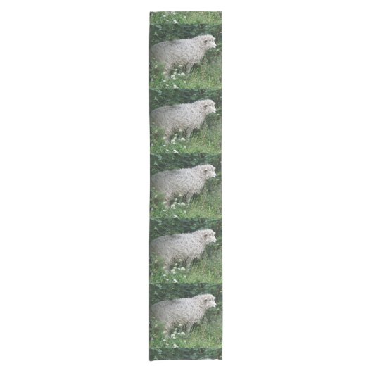 Cute Greedy Sheep Eating Table Runner Korte Tafelloper (Voorkant)