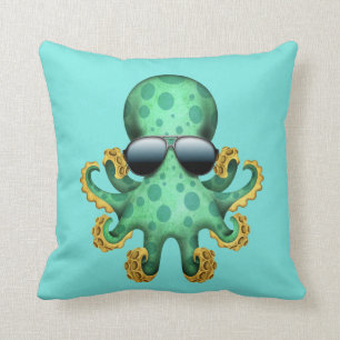 Cute Green Baby Octopus die zonnebrillen draagt Kussen