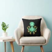 Cute Green Baby Octopus op zwart Kussen (Stoel)