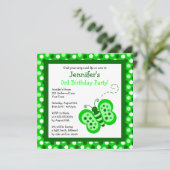 Cute Green Butterfly w/ Polka Dots Birthday Invite Kaart (Staand voorkant)