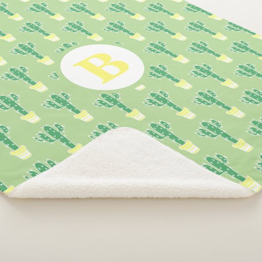Cute Green Cactus in Yellow Pots | Monogram Sherpa Deken (3/4)