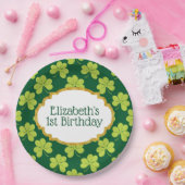 Cute Green Clover Shamrock Pattern Birthday Papieren Bordje (Feest)