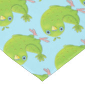 Cute green curious paraket cartoon tafelkleed (Gekanteld)