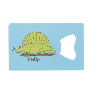 Cute green dimetrodon cartoon illustration creditkaart flessenopener