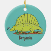 Cute green dimetrodon cartoon illustration keramisch ornament (Achterkant)