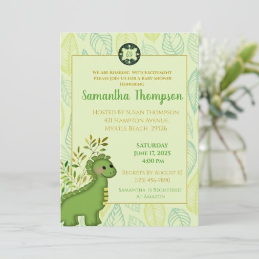 Cute Green Dinosaur Boy Baby shower Invitation Kaart (Staand voorkant)