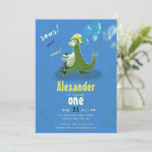 Cute Green Dinosaur op Trike Boy Birthday Party Kaart (Staand voorkant)