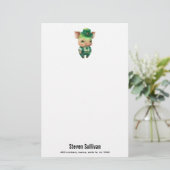 Cute Green Fairytale Pig in Fancy Attire Briefpapier (Staand voorkant)