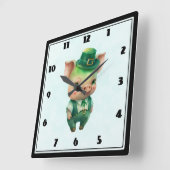 Cute Green Fairytale Pig in Fancy Attire Vierkante Klok (Hoek)
