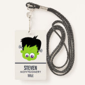 Cute Green Frankenstein Monster face Halloween Badge (Achterkant met draagriem)