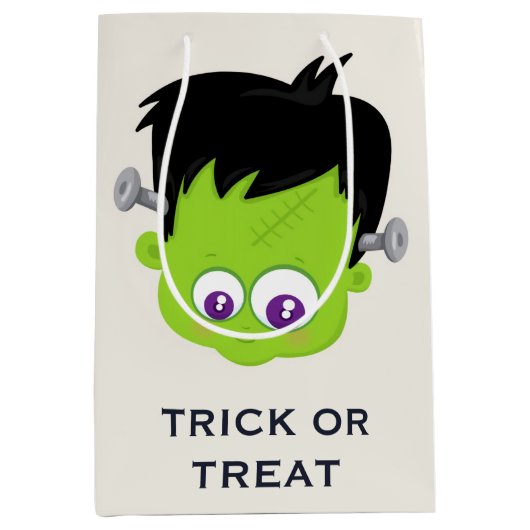 Cute Green Frankenstein Monster face Halloween Medium Cadeauzakje (Voorkant)