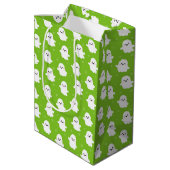 Cute Green Ghost Patroon – Halloween Design Medium Cadeauzakje (Achterkant Gekanteld)