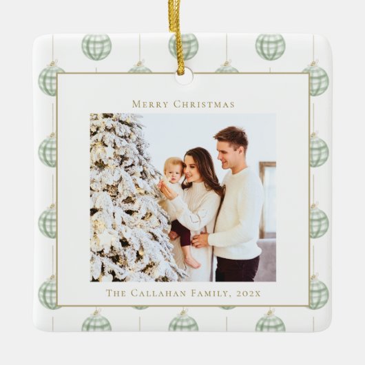 Cute Green Gingham Pset Aangepaste kerstfoto Keramisch Ornament (Voorkant)