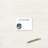 Cute green glow-cartoon illustratie post-it® notes (Op bureau)