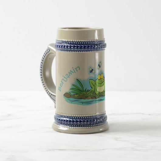 Cute green hongkikker cartoon illustratie bierpul (Voorkant links)