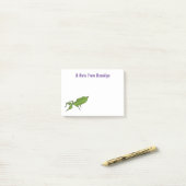 Cute green leaf insect cartoon post-it® notes (Op bureau)